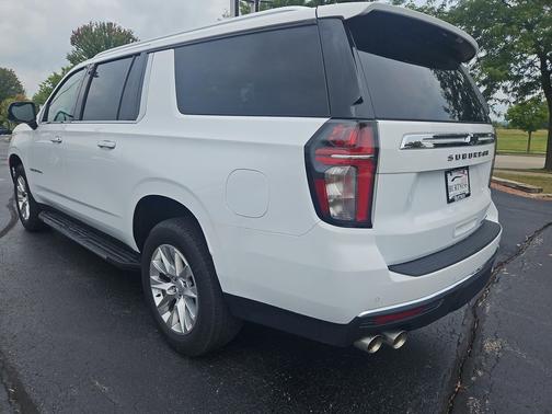 2024 Chevrolet Suburban Premier