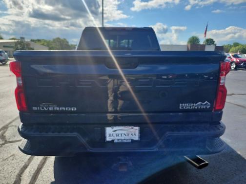 2022 Chevrolet Silverado 2500 High Country