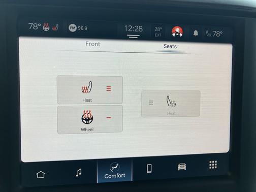 2022 RAM 2500 Laramie Crew Cab 4x4 6'4' Box