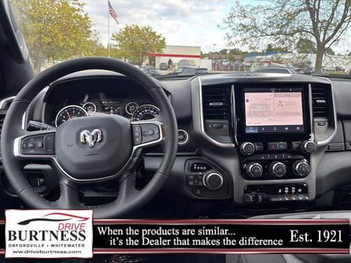 2025 RAM 1500 Big Horn/Lone Star