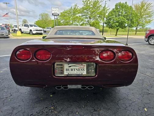 2003 Chevrolet Corvette Base