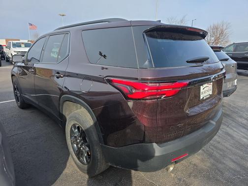 2022 Chevrolet Traverse LT Cloth