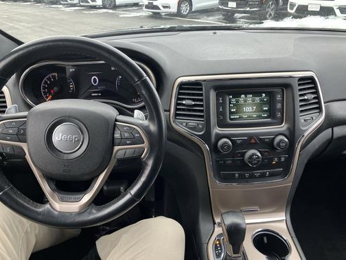 2016 Jeep Grand Cherokee Laredo