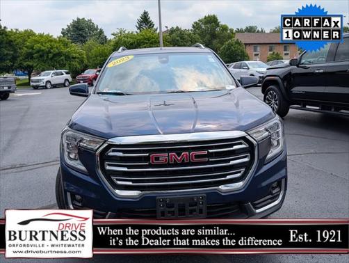 2023 GMC Terrain SLT