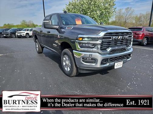 2025 RAM 2500 Big Horn Crew Cab 4x4 6'4' Box