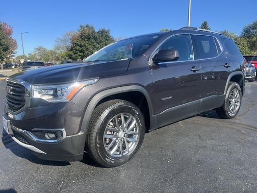 2017 GMC Acadia SLT-1