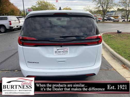 2026 Chrysler Pacifica L