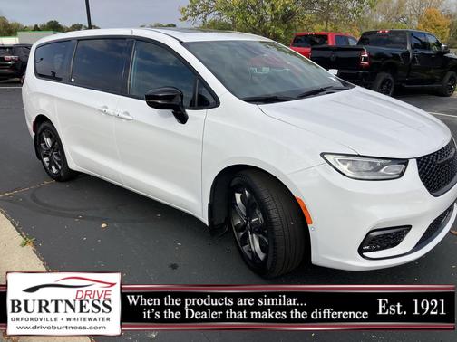 2026 Chrysler Pacifica L