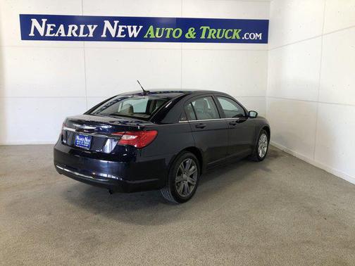 2012 Chrysler 200 Touring