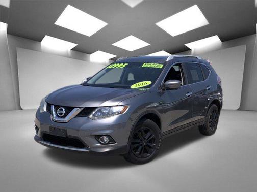 2016 Nissan Rogue SV