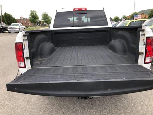 2016 RAM 1500 SLT
