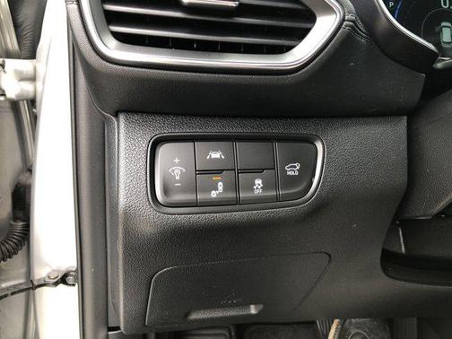 2020 Hyundai SANTA FE SEL 2.4