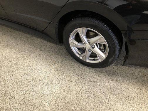 2022 Hyundai SONATA SE