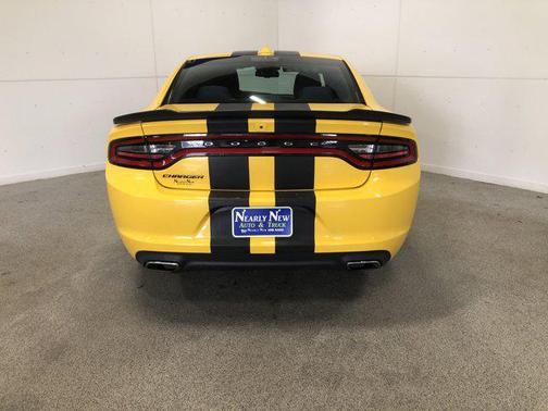 2017 Dodge Charger SXT