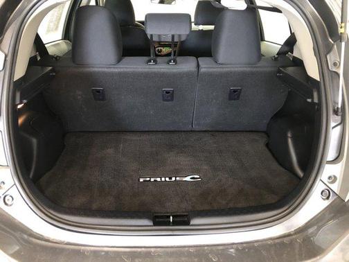 2014 Toyota Prius c Two