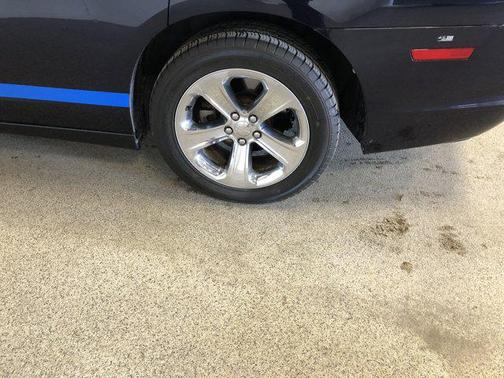 2011 Dodge Charger Base