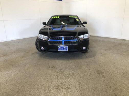 2011 Dodge Charger Base