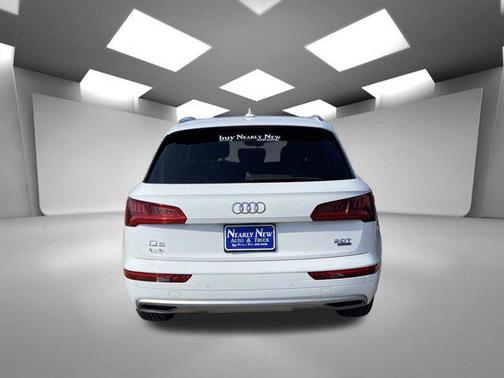 2018 Audi Q5 2.0T Premium Plus