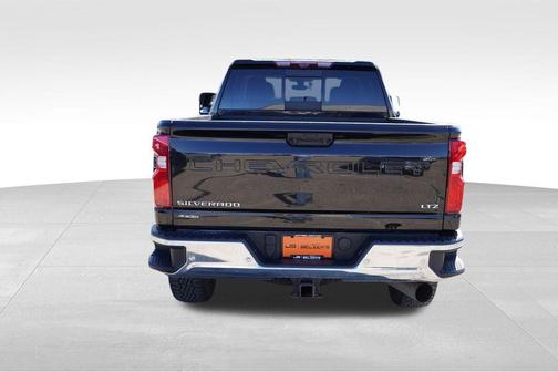 Mosaic Black Metallic 2022 Chevrolet Silverado 3500 LTZ