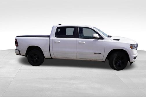Bright White Clearcoat 2020 RAM 1500 Big Horn