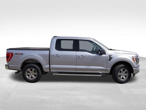Iconic Silver Metallic 2023 Ford F-150 XLT