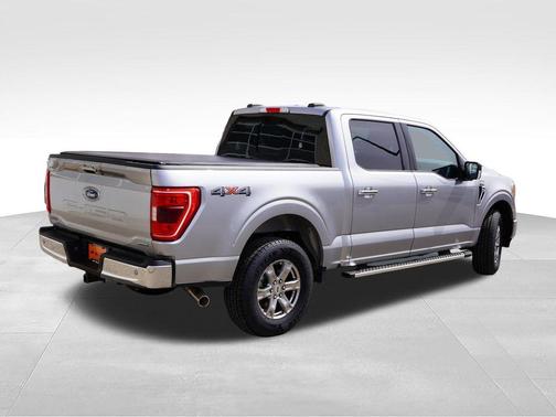 Iconic Silver Metallic 2023 Ford F-150 XLT