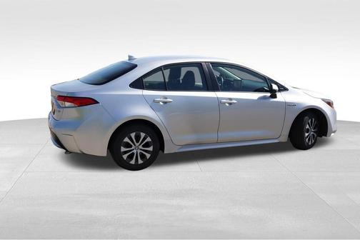 Classic Silver Metallic 2021 Toyota Corolla Hybrid LE