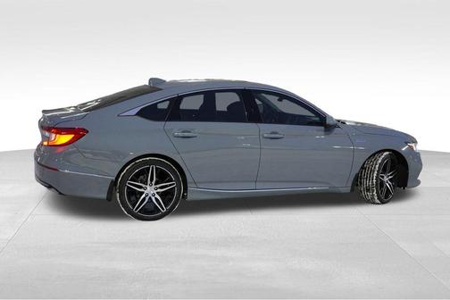 2022 Honda Accord Hybrid Touring