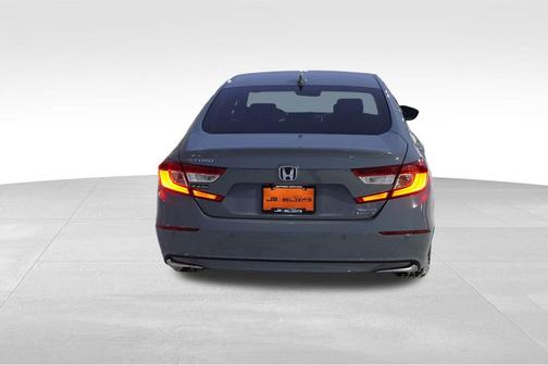 2022 Honda Accord Hybrid Touring