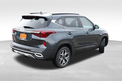 2023 Kia Seltos EX