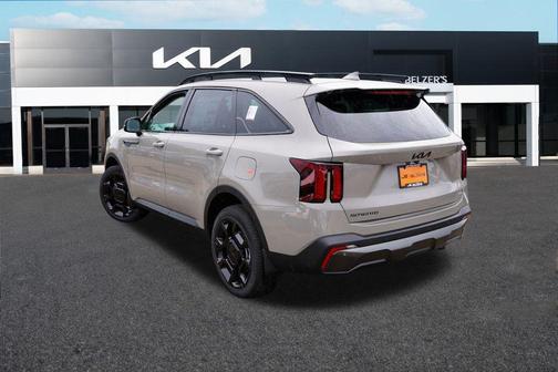2025 Kia Sorento X-Line EX