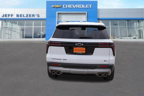 Polar White 2026 Chevrolet Traverse Z71