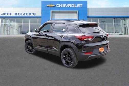 Mosaic Black Metallic 2026 Chevrolet Trailblazer LT