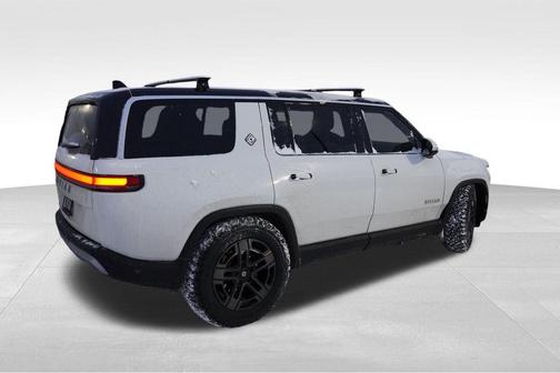 2023 Rivian R1S Adventure Quad Motor Large Pack