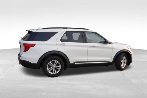 Star White 2020 Ford Explorer XLT