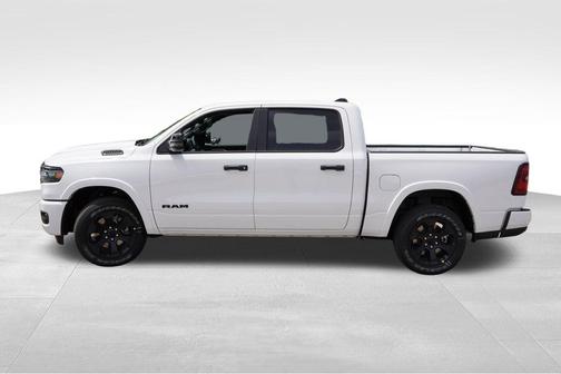 Bright White Clearcoat 2026 RAM 1500 Big Horn