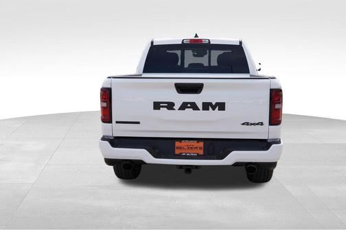 Bright White Clearcoat 2026 RAM 1500 Big Horn