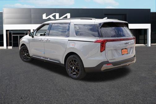 Ceramic Silver 2027 Kia Carnival SX