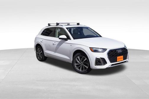 2024 Audi Q5 45 S line quattro Premium