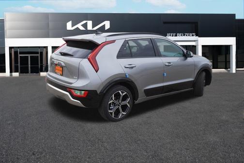 2025 Kia Niro EX Touring