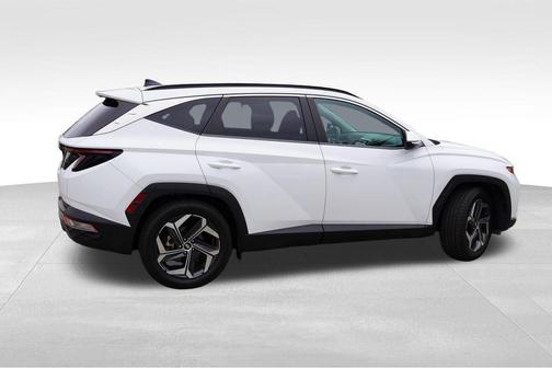 Quartz White 2022 Hyundai TUCSON SEL