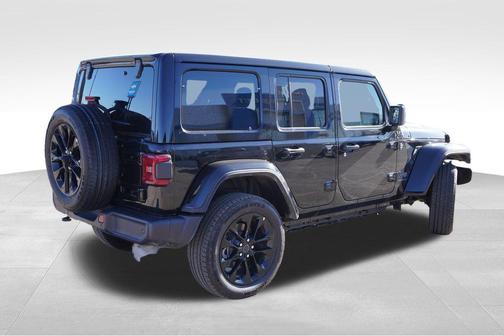 2025 Jeep Wrangler 4xe Sahara