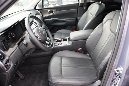 2023 Kia Sorento X-Line S