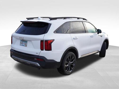 Glacial White Pearl 2023 Kia Sorento X-Line SX Prestige