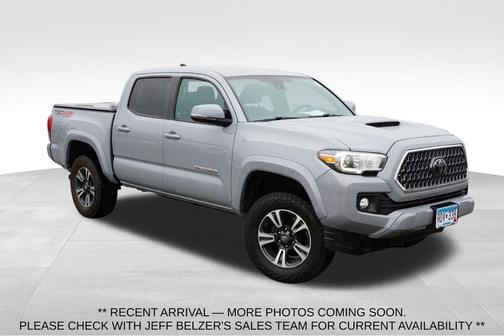 Cement 2019 Toyota Tacoma TRD Sport