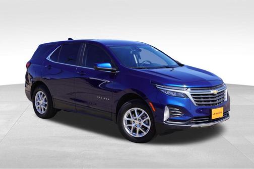 Blue Glow Metallic 2023 Chevrolet Equinox 1LT