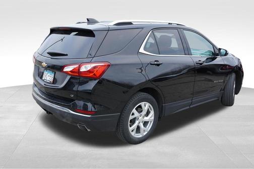 Mosaic Black Metallic 2019 Chevrolet Equinox 2LT