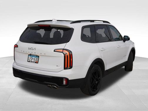 Glacial White Pearl 2024 Kia Telluride SX X-Line