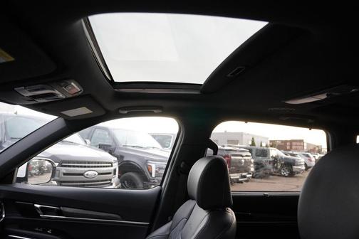 Glacial White Pearl 2024 Kia Telluride SX X-Line