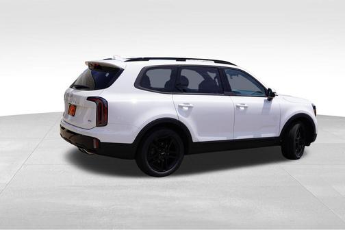 Glacial White Pearl 2024 Kia Telluride SX X-Line